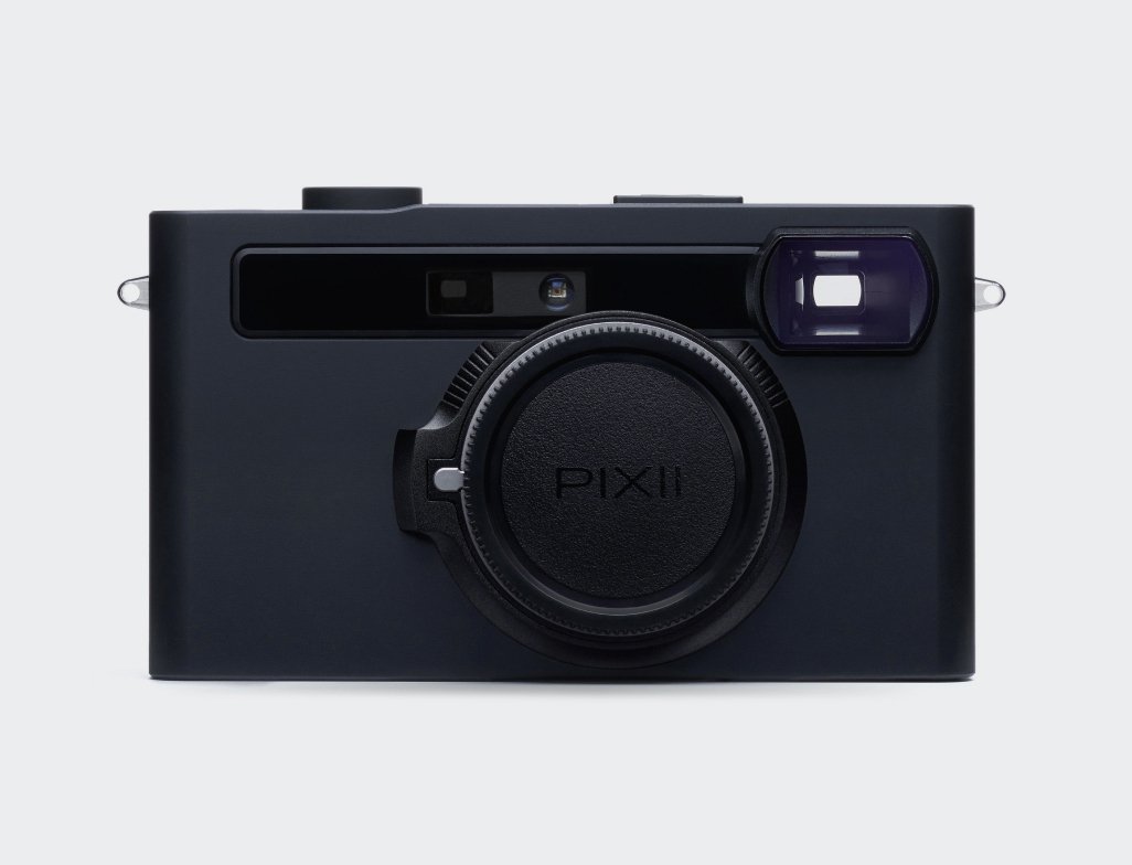 Pixii Max 128GB · Black